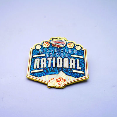 Beli Zinc Alloy Glittering Lapel Pin Gold Finish Dengan Pos Ganda Dan Klip Kupu-kupu online manufacture