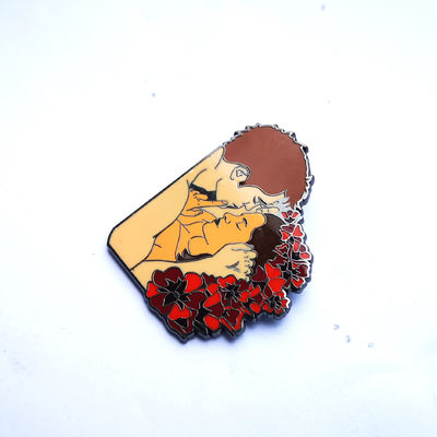 ซื้อ คอนโดเบิ้ล ดับเบิ้ล นิเคิล ดํา Custom Hard Enamel Pins สังกะสีซิงค์ 50 มม. online manufacture