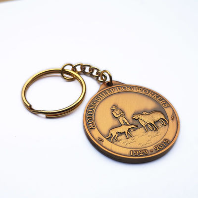 comprare Legatura di zinco Antico portachiavi commemorativi in oro Molong Cane da pastore Progetto dei lavoratori online manufacture