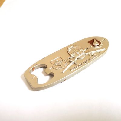 kaufen Matte Nickel Luftwaffe Metallflaschenöffner Zinklegierung mit 3D-abnehmbarem Emblem online manufacture