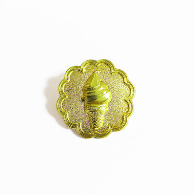 Beli Zinc Alloy Gold Plating Custom Metal Pin 1 Inch Die Struck Ice Cream Lapel Pin online manufacture