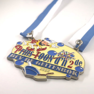 Buy Custom Soft Enamel Carnival Prince Medal Nickel Plating With Ribbon Attachment online manufacture