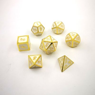 kaufen Goldplattiert mit weißem Metallwürfel Set perfekt für Tischspiele oder DnD online manufacture